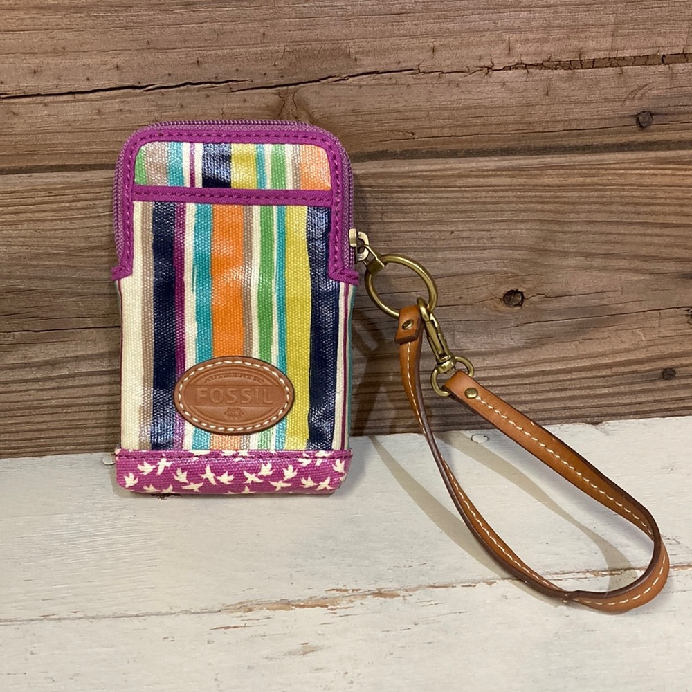 Fossil Wristlet